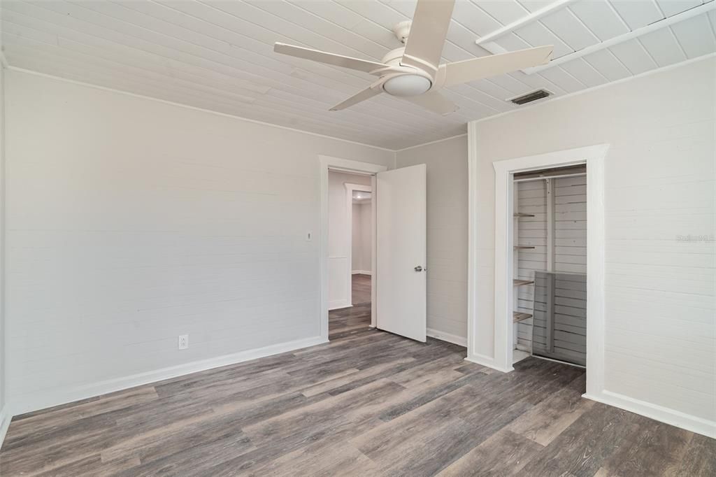 En Venta: $450,000 (3 camas, 2 baños, 1491 Pies cuadrados)