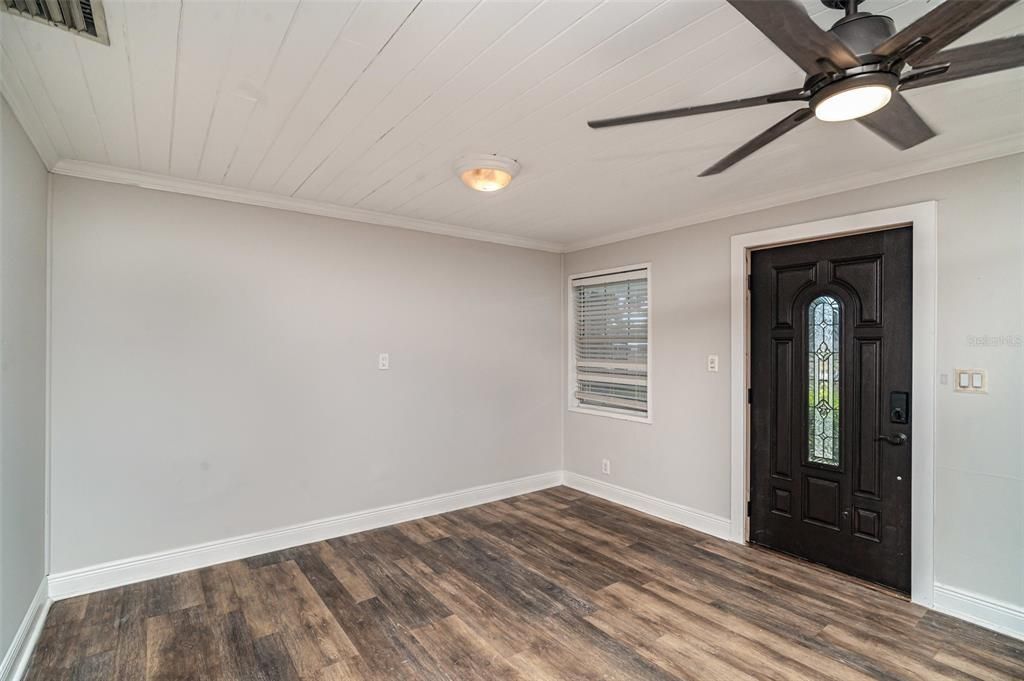 En Venta: $450,000 (3 camas, 2 baños, 1491 Pies cuadrados)