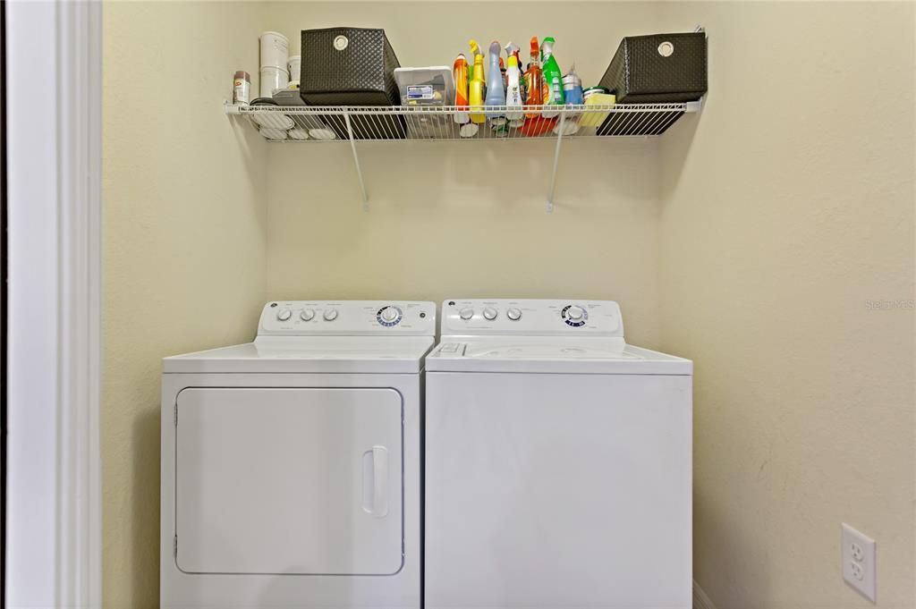 出租: $4,300 (2 贝兹, 2 浴室, 1297 平方英尺)