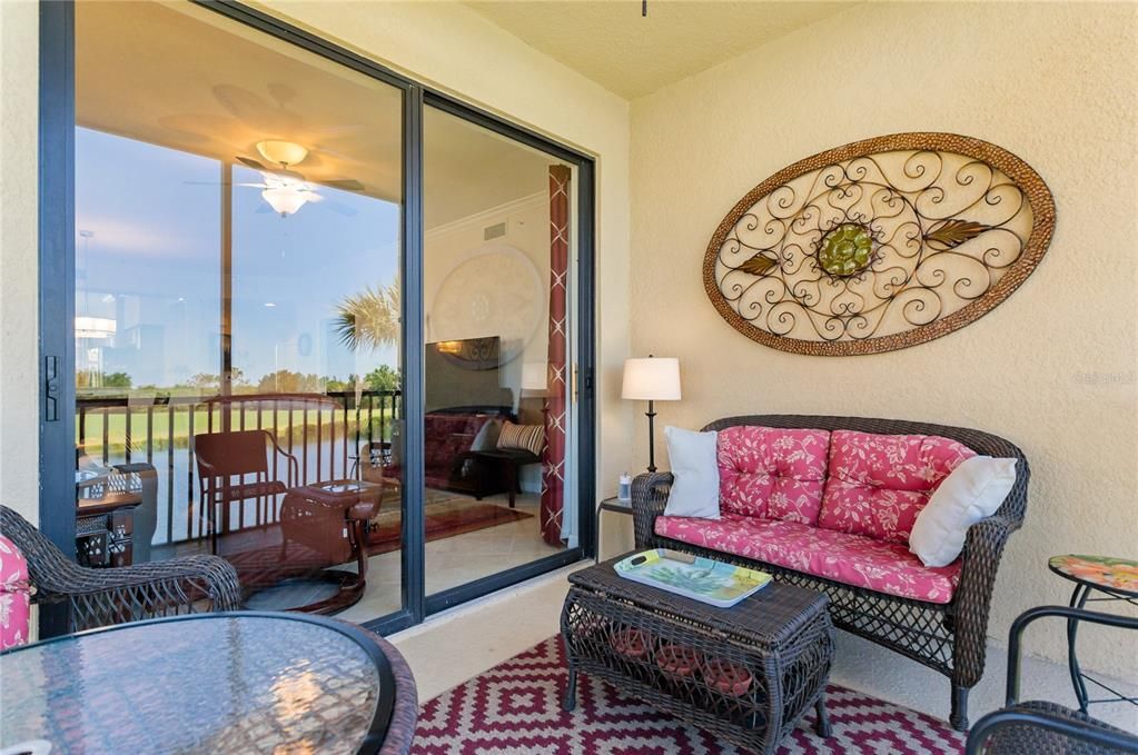 出租: $4,300 (2 贝兹, 2 浴室, 1297 平方英尺)