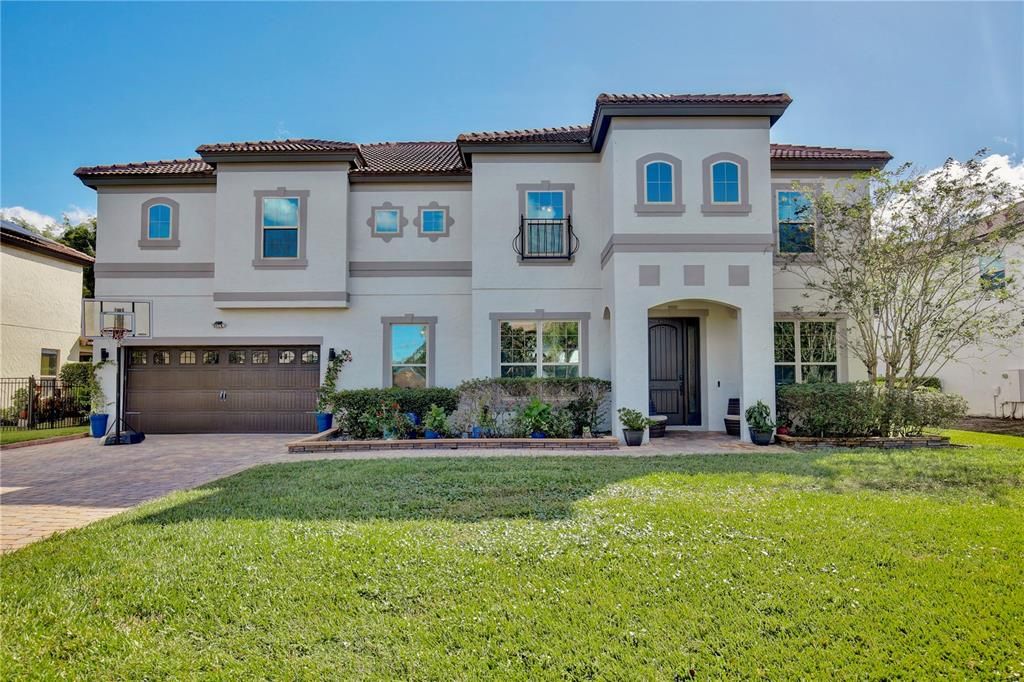 En Venta: $969,000 (6 camas, 4 baños, 4214 Pies cuadrados)