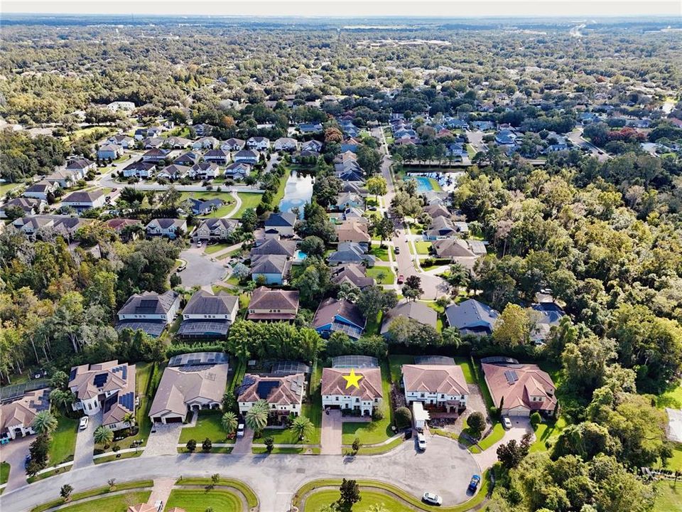 En Venta: $969,000 (6 camas, 4 baños, 4214 Pies cuadrados)