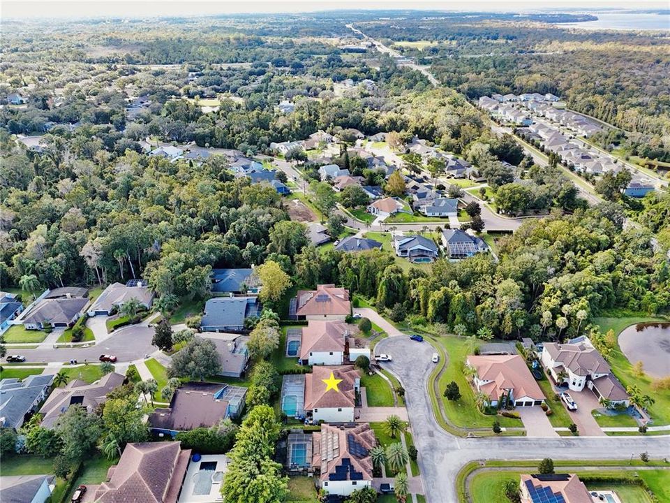 En Venta: $969,000 (6 camas, 4 baños, 4214 Pies cuadrados)