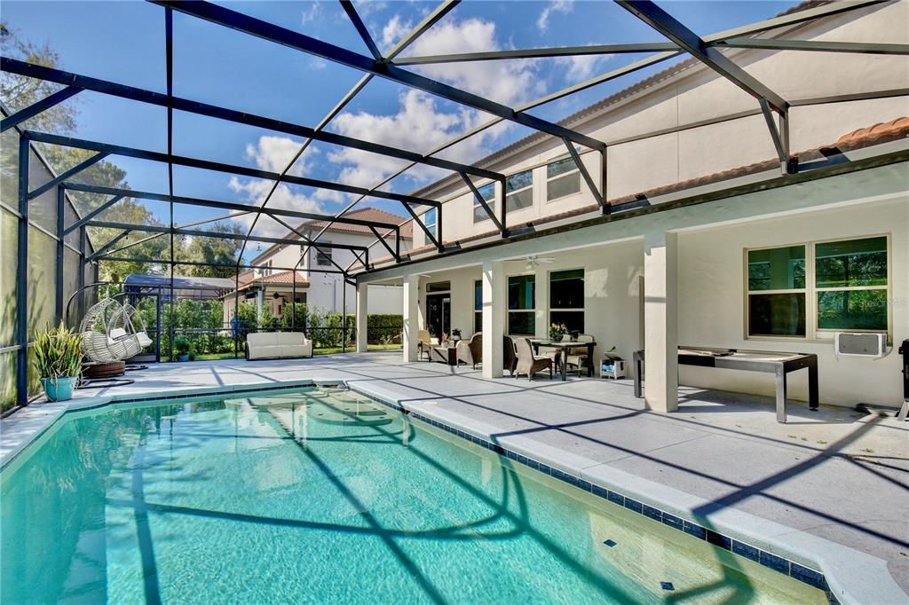 En Venta: $969,000 (6 camas, 4 baños, 4214 Pies cuadrados)