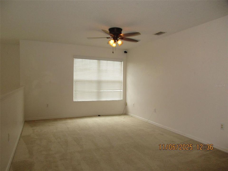 出租: $2,700 (5 贝兹, 3 浴室, 3440 平方英尺)