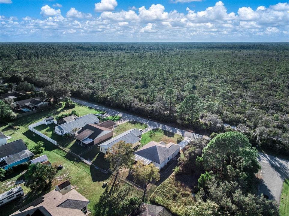 合同活跃: $214,999 (2 贝兹, 2 浴室, 1051 平方英尺)