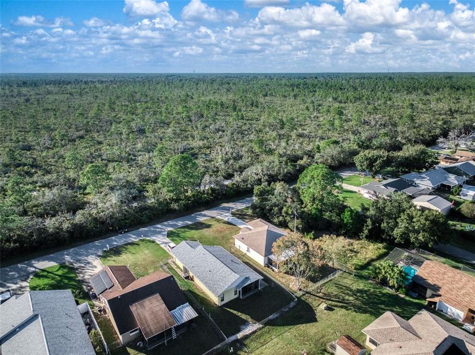 合同活跃: $214,999 (2 贝兹, 2 浴室, 1051 平方英尺)