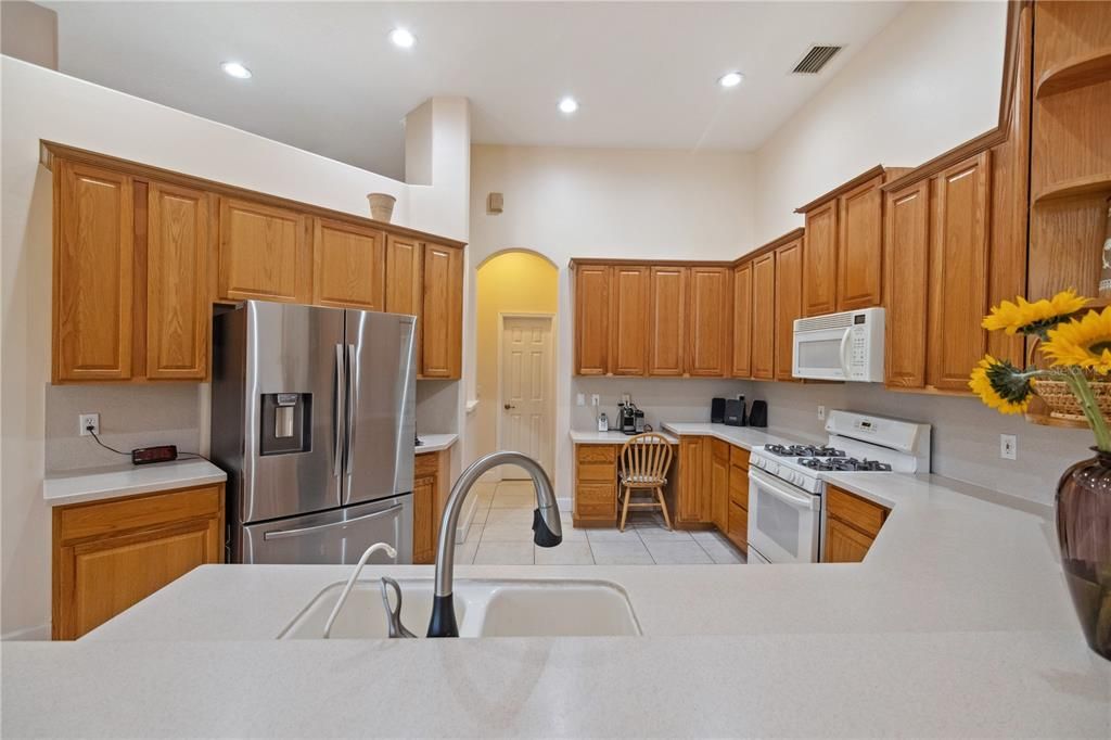 Active With Contract: $590,000 (4 beds, 3 baths, 3022 Square Feet)