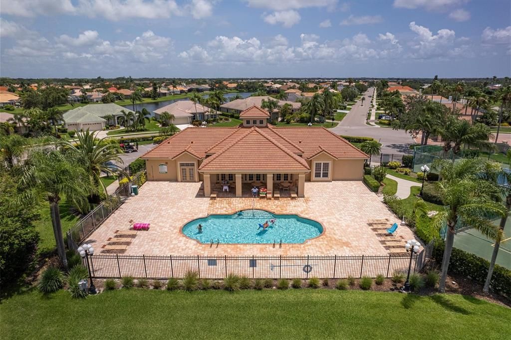 Active With Contract: $590,000 (4 beds, 3 baths, 3022 Square Feet)