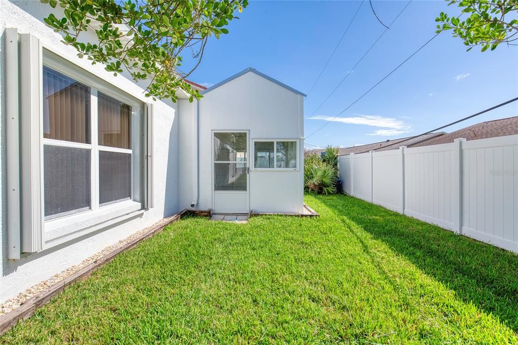 Active With Contract: $449,000 (3 beds, 2 baths, 1716 Square Feet)