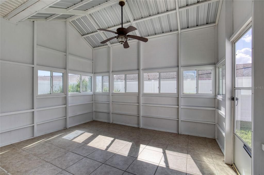 Active With Contract: $449,000 (3 beds, 2 baths, 1716 Square Feet)