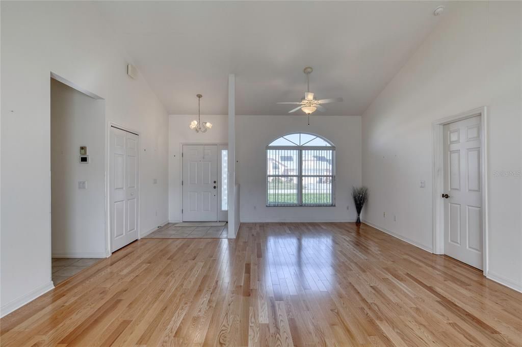 Active With Contract: $449,000 (3 beds, 2 baths, 1716 Square Feet)