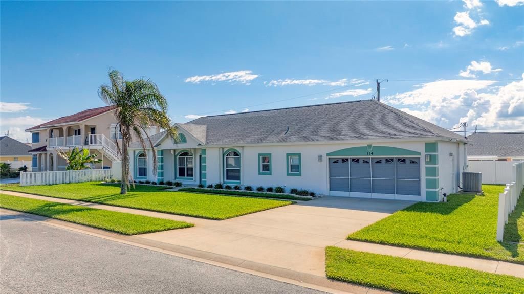 Active With Contract: $449,000 (3 beds, 2 baths, 1716 Square Feet)