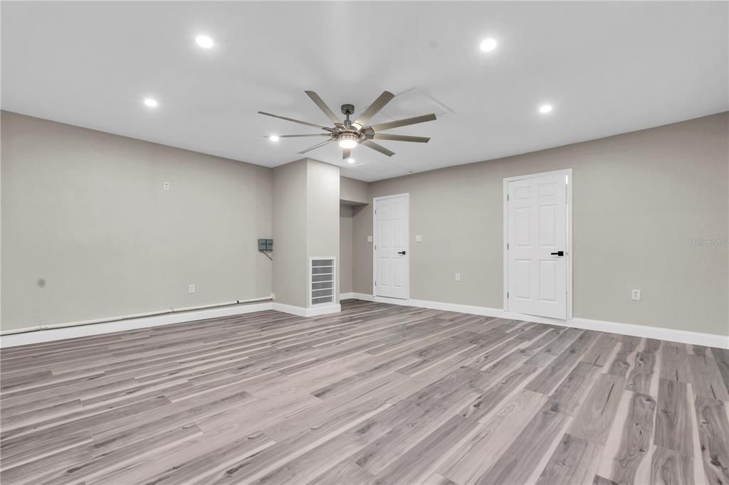 For Rent: $3,800 (4 beds, 2 baths, 2263 Square Feet)