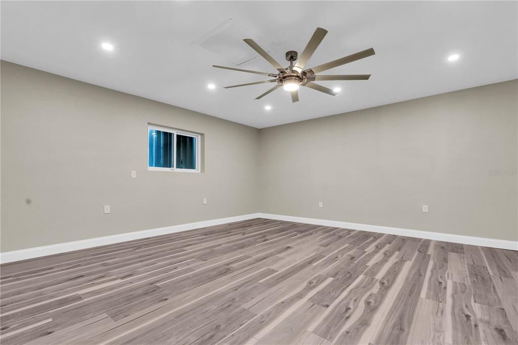 For Rent: $3,800 (4 beds, 2 baths, 2263 Square Feet)