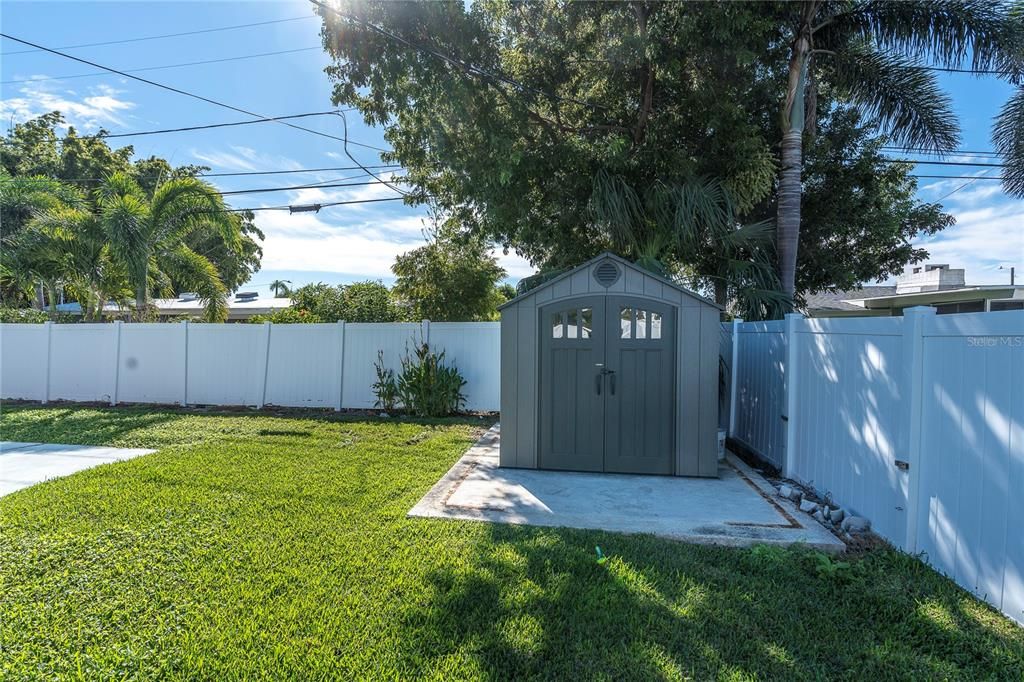 For Rent: $3,800 (4 beds, 2 baths, 2263 Square Feet)