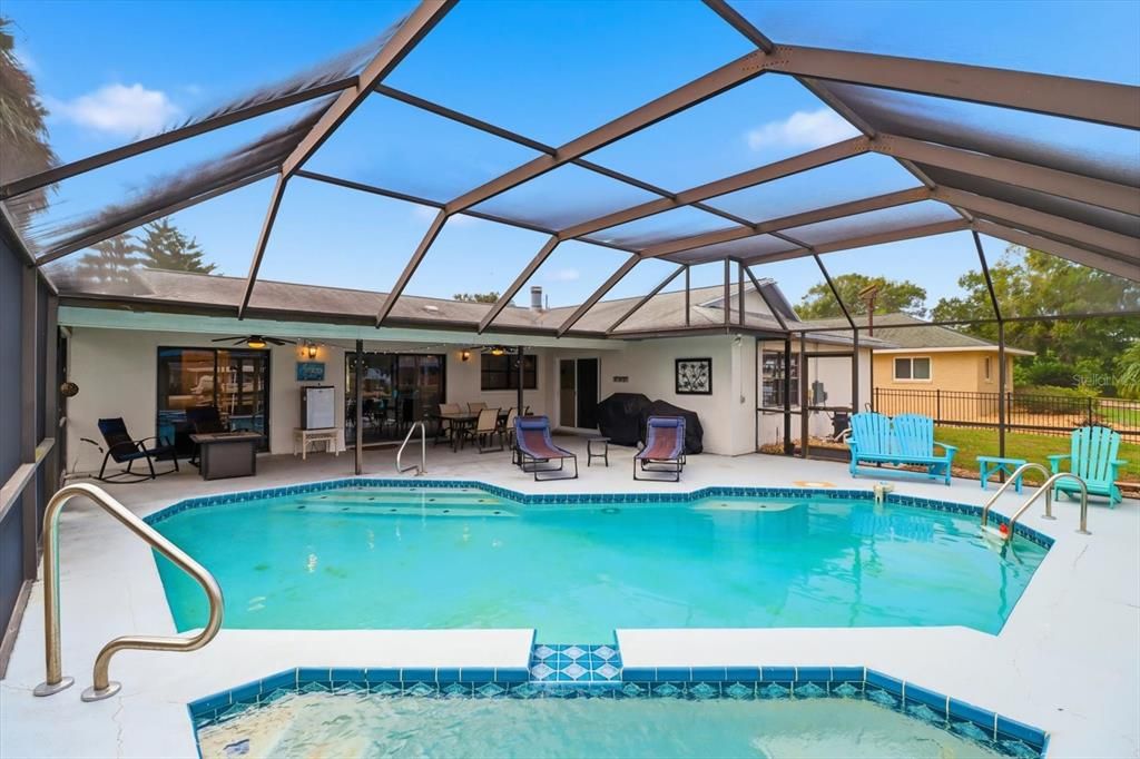 待售: $600,000 (3 贝兹, 2 浴室, 1664 平方英尺)