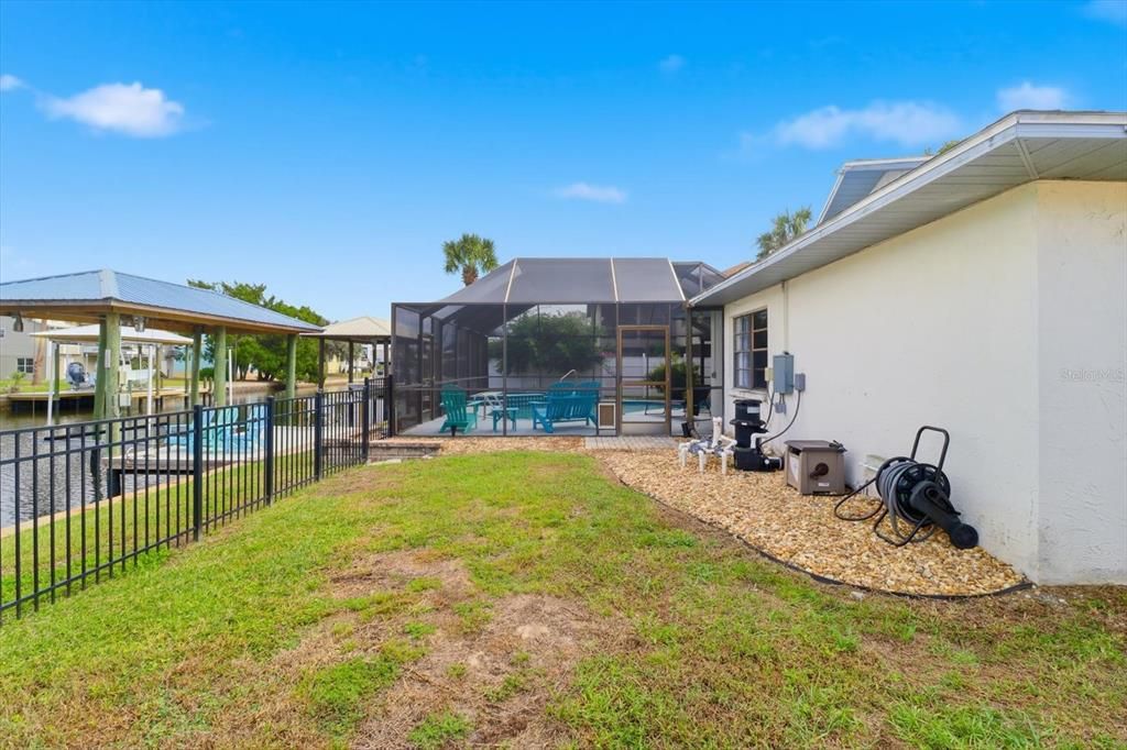 待售: $600,000 (3 贝兹, 2 浴室, 1664 平方英尺)