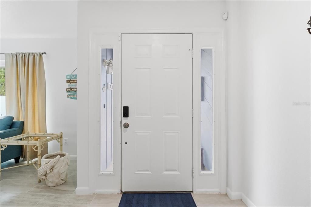 待售: $600,000 (3 贝兹, 2 浴室, 1664 平方英尺)