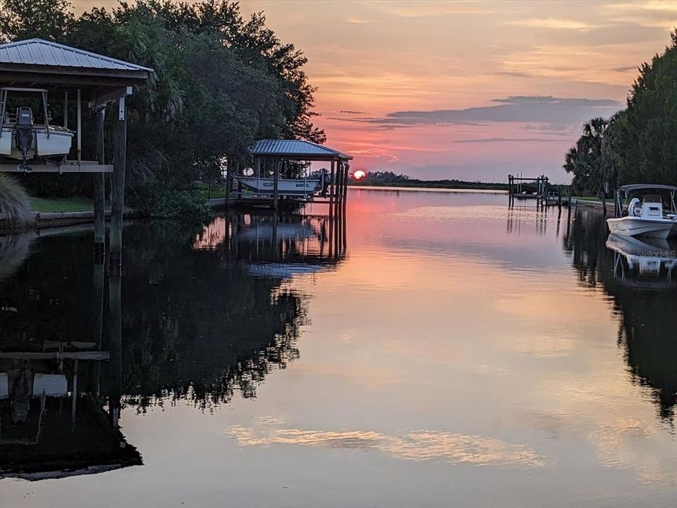 待售: $600,000 (3 贝兹, 2 浴室, 1664 平方英尺)