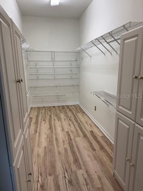 На продажу: $500,000 (3 спален, 2 ванн, 1836 Квадратных фут)