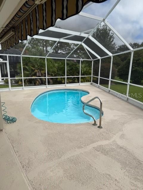 На продажу: $500,000 (3 спален, 2 ванн, 1836 Квадратных фут)