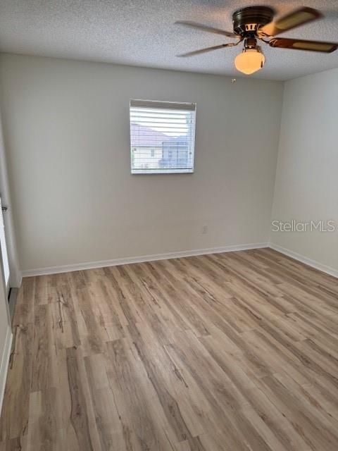 На продажу: $500,000 (3 спален, 2 ванн, 1836 Квадратных фут)