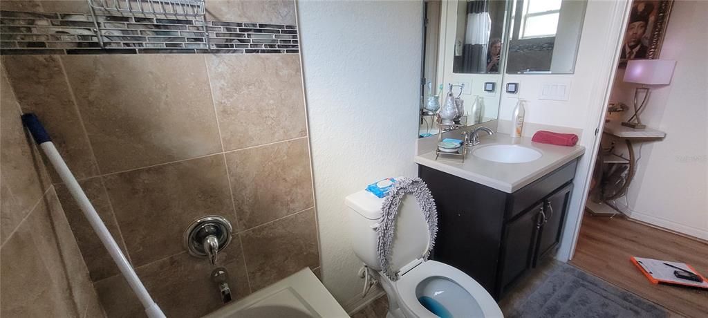 待售: $415,000 (4 贝兹, 3 浴室, 2471 平方英尺)