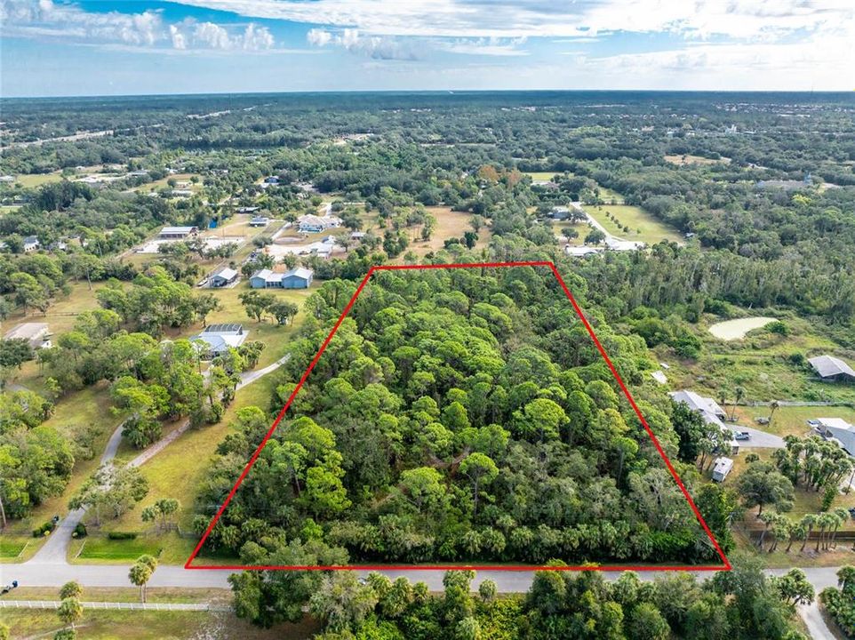 En Venta: $749,900 (5.00 acres)