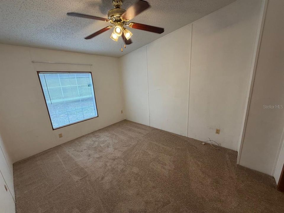 На продажу: $189,900 (3 спален, 2 ванн, 1389 Квадратных фут)