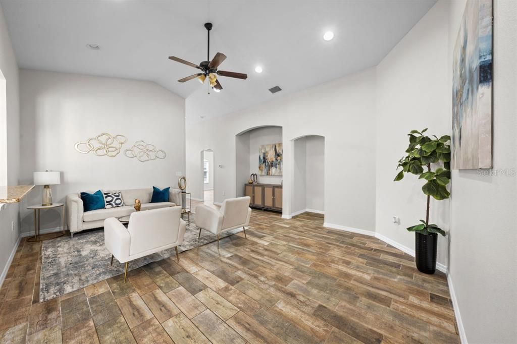 For Sale: $309,990 (3 beds, 2 baths, 1444 Square Feet)