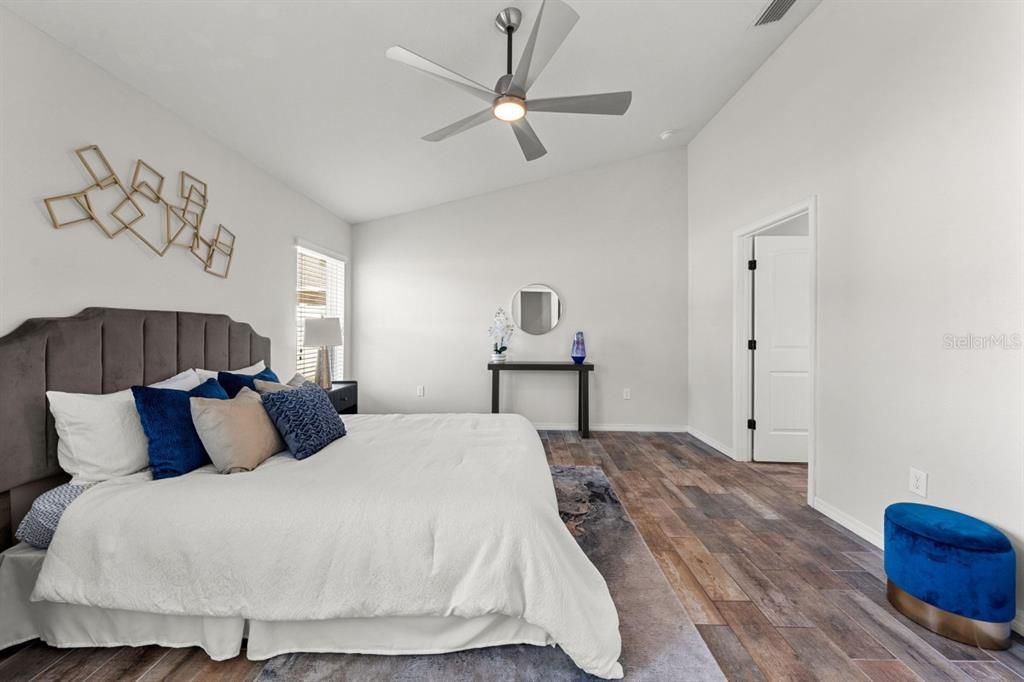 For Sale: $309,990 (3 beds, 2 baths, 1444 Square Feet)