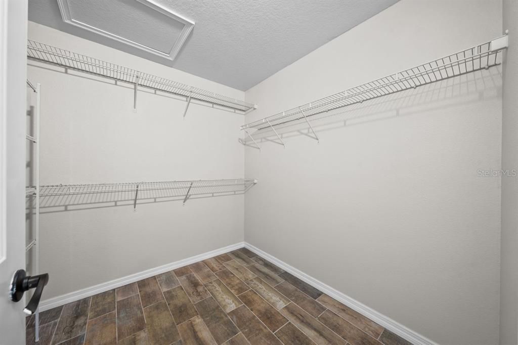 For Sale: $309,990 (3 beds, 2 baths, 1444 Square Feet)