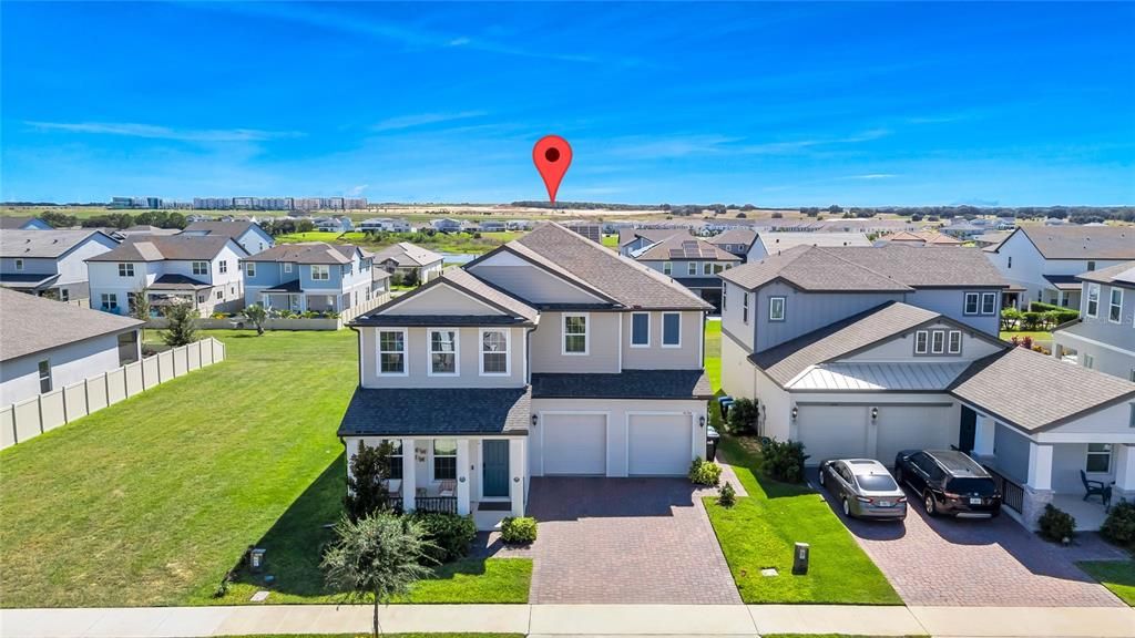 出租: $5,500 (5 贝兹, 4 浴室, 3743 平方英尺)