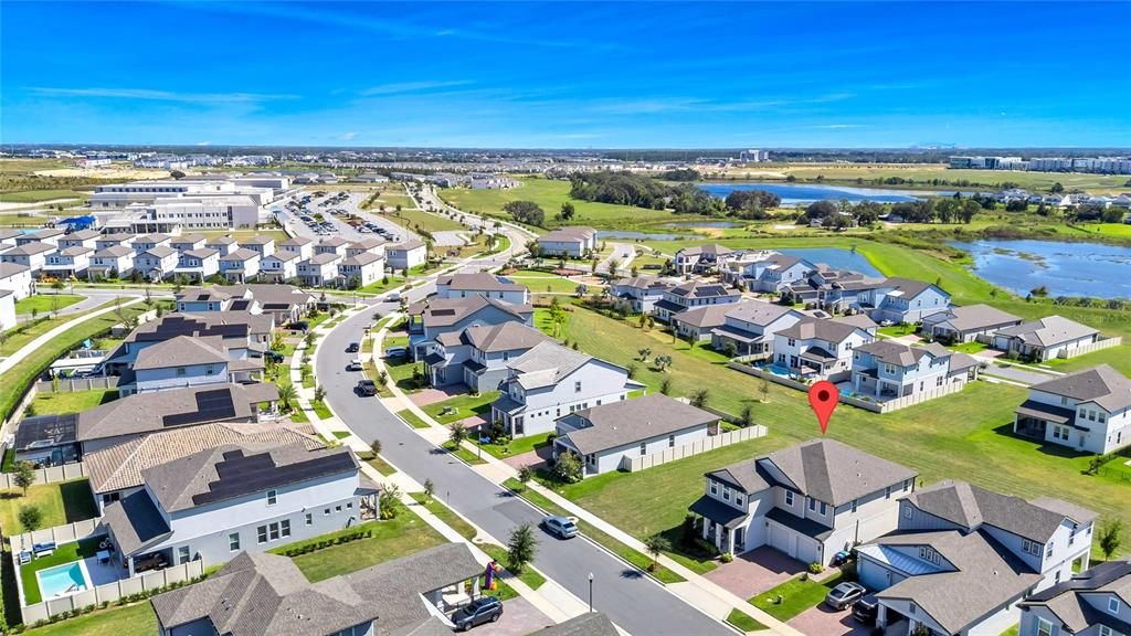 出租: $5,500 (5 贝兹, 4 浴室, 3743 平方英尺)