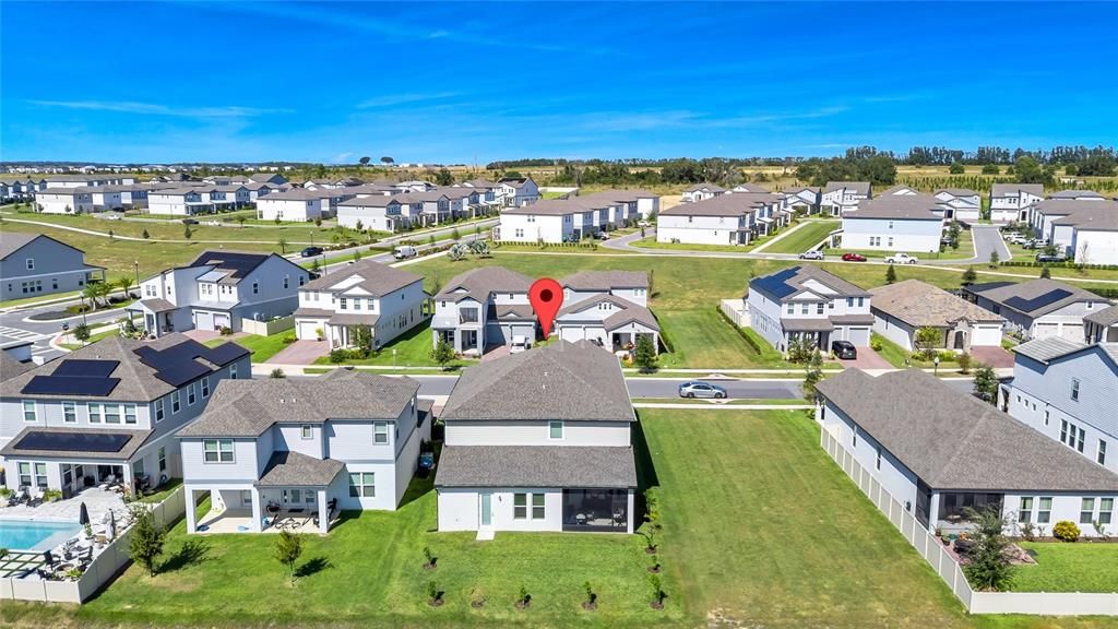 出租: $5,500 (5 贝兹, 4 浴室, 3743 平方英尺)