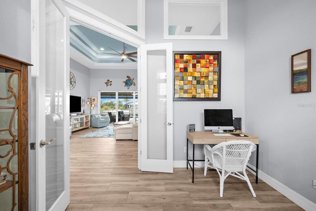 En Venta: $924,900 (3 camas, 3 baños, 2253 Pies cuadrados)