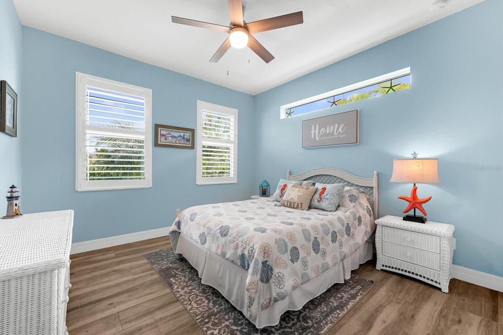 En Venta: $924,900 (3 camas, 3 baños, 2253 Pies cuadrados)