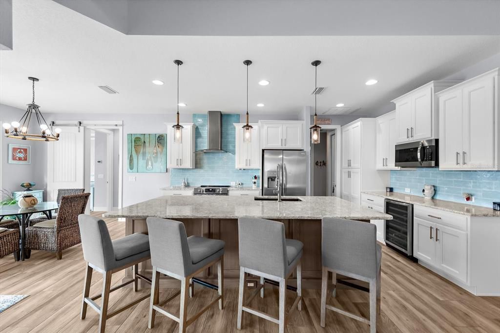 En Venta: $924,900 (3 camas, 3 baños, 2253 Pies cuadrados)