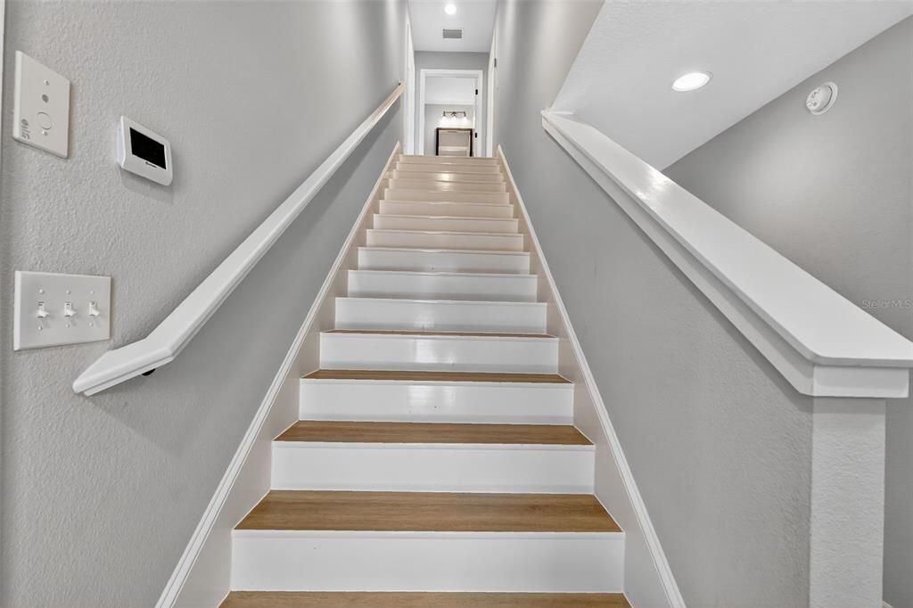 待售: $599,000 (4 贝兹, 3 浴室, 2156 平方英尺)