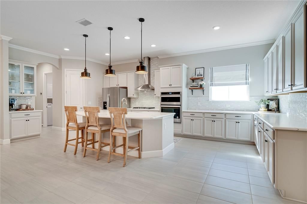 Active With Contract: $809,000 (4 beds, 3 baths, 2683 Square Feet)