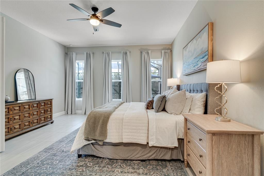 Active With Contract: $809,000 (4 beds, 3 baths, 2683 Square Feet)