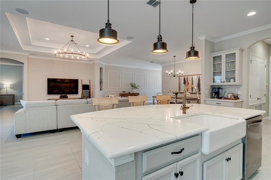 Active With Contract: $809,000 (4 beds, 3 baths, 2683 Square Feet)