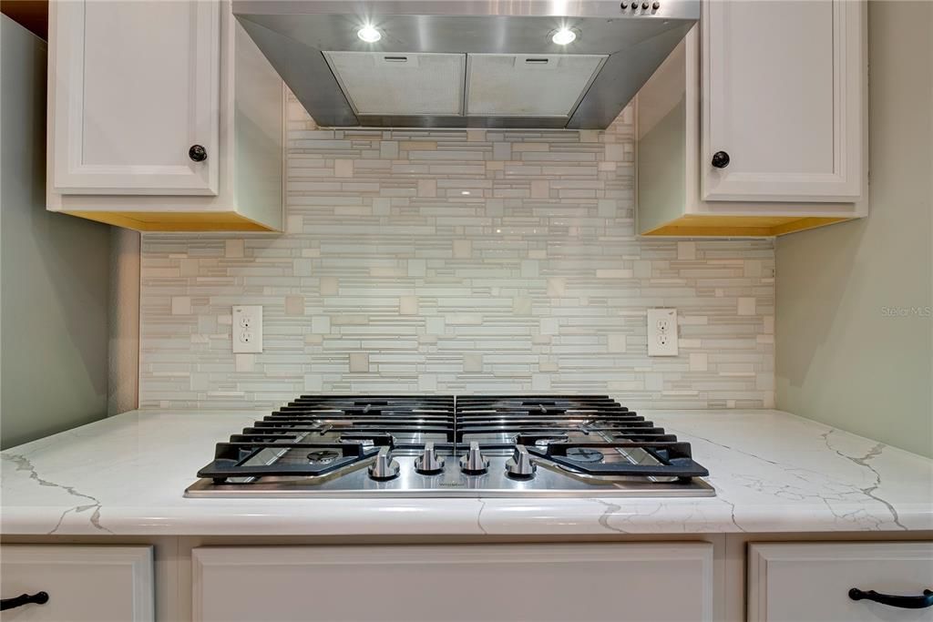 Active With Contract: $809,000 (4 beds, 3 baths, 2683 Square Feet)