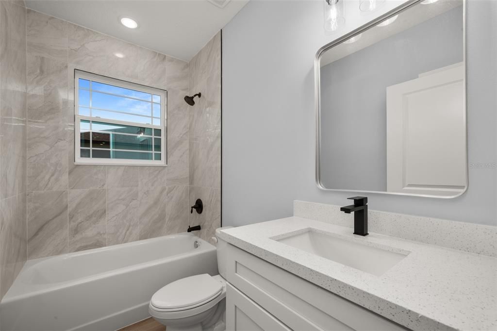 For Sale: $299,900 (4 beds, 2 baths, 1759 Square Feet)