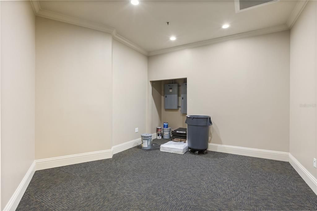 For Sale: $255,242 (0 beds, 0 baths, 9817 Square Feet)