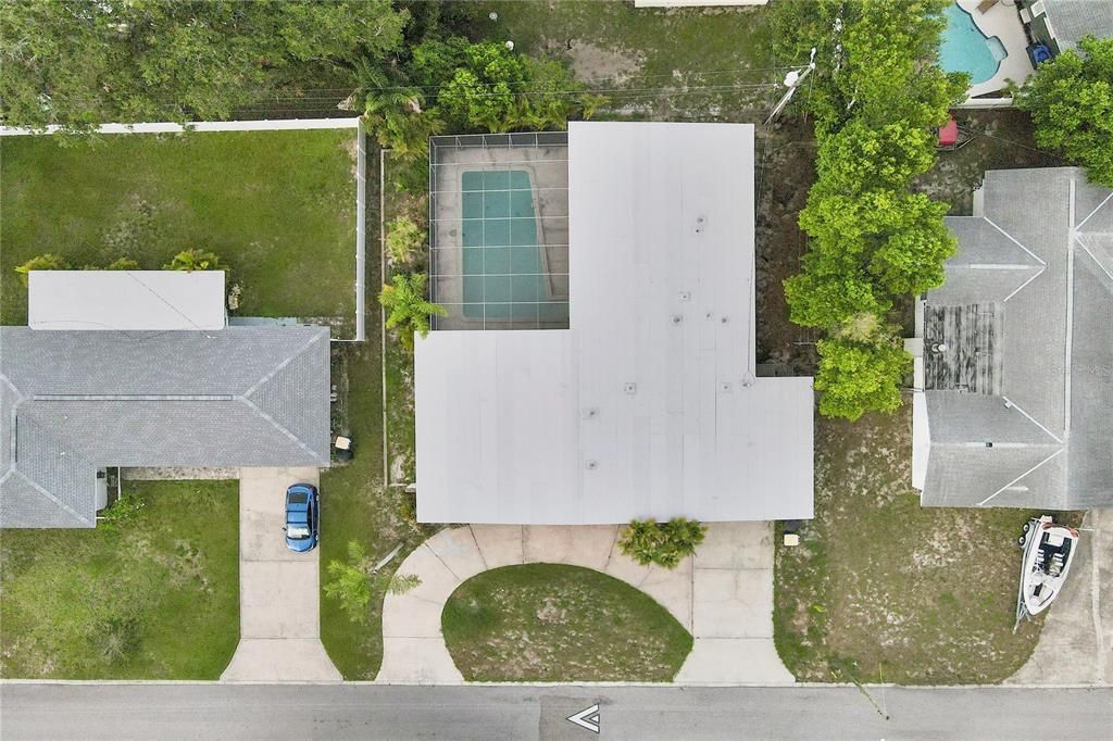 Active With Contract: $475,000 (3 beds, 3 baths, 2008 Square Feet)