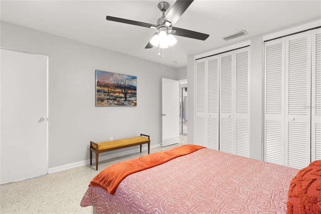 Active With Contract: $475,000 (3 beds, 3 baths, 2008 Square Feet)