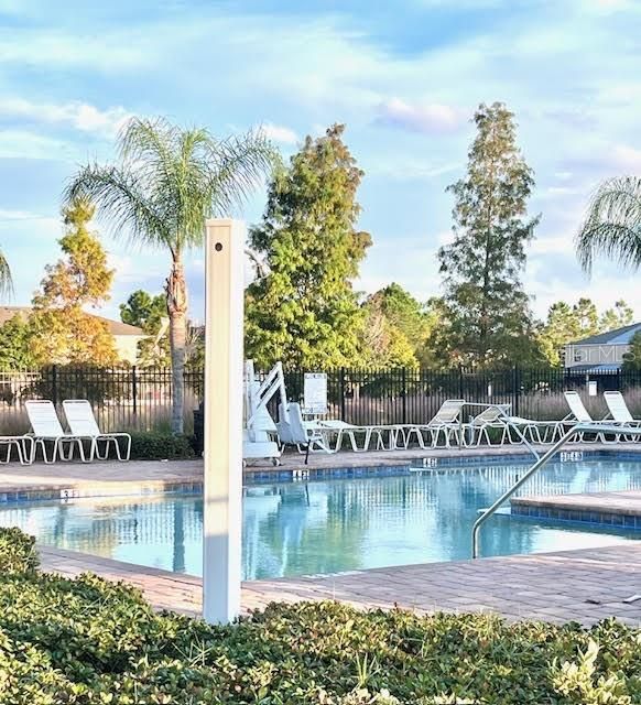 En Venta: $240,000 (3 camas, 2 baños, 1478 Pies cuadrados)