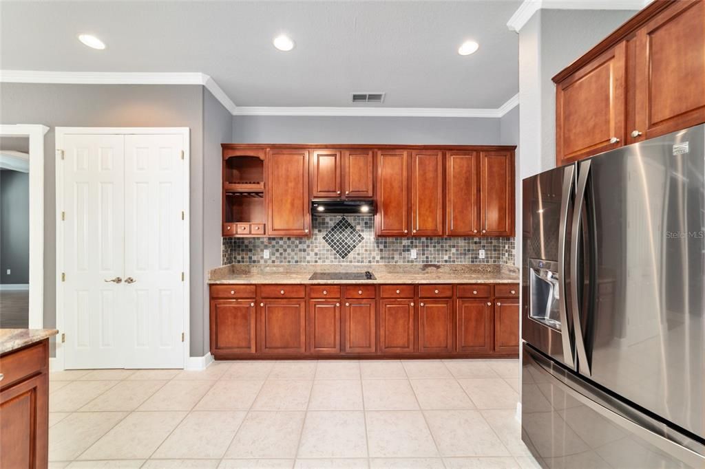 For Sale: $399,000 (3 beds, 2 baths, 2252 Square Feet)